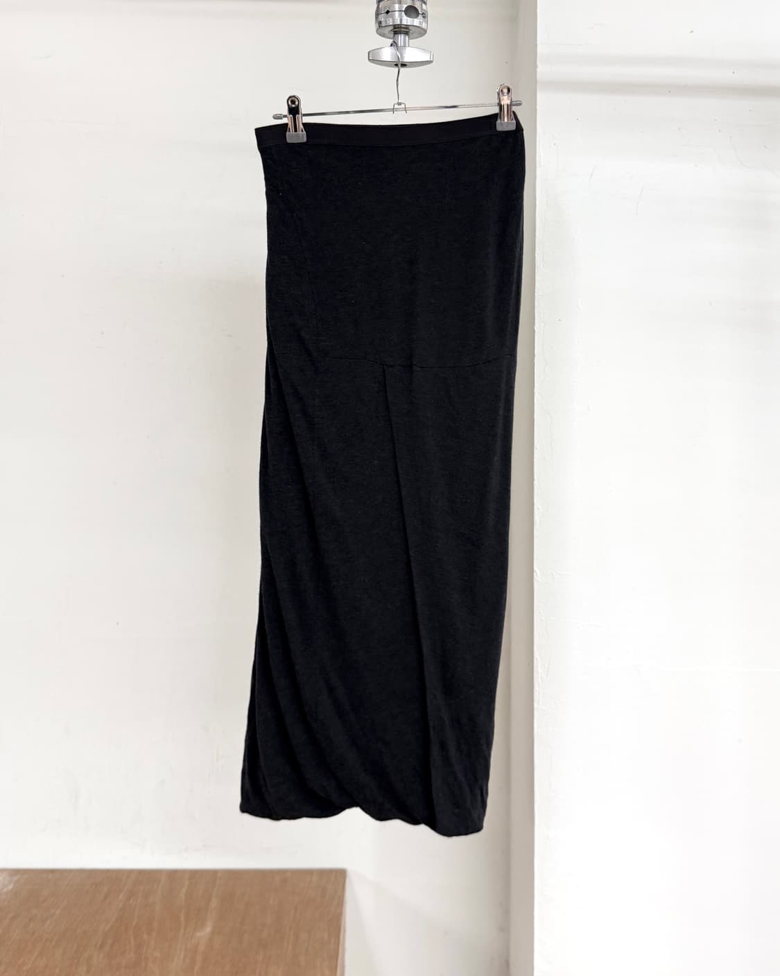 릭 오웬스 릴리즈 블랙 러치드 미디스커트 상품이미지4