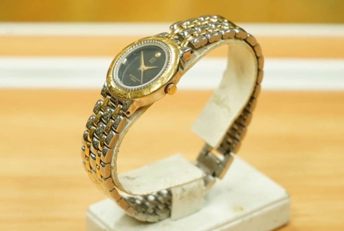 90s 지방시 여성용 콤비 쿼츠 시계 상품이미지2