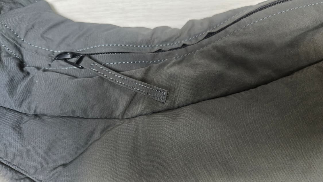 Jiyong Kim 지용킴 썬블리치드 슬링백 상품이미지5