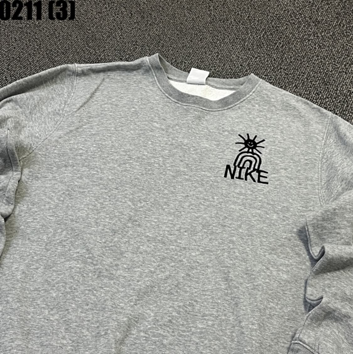 나이키 맨투맨 상품이미지2