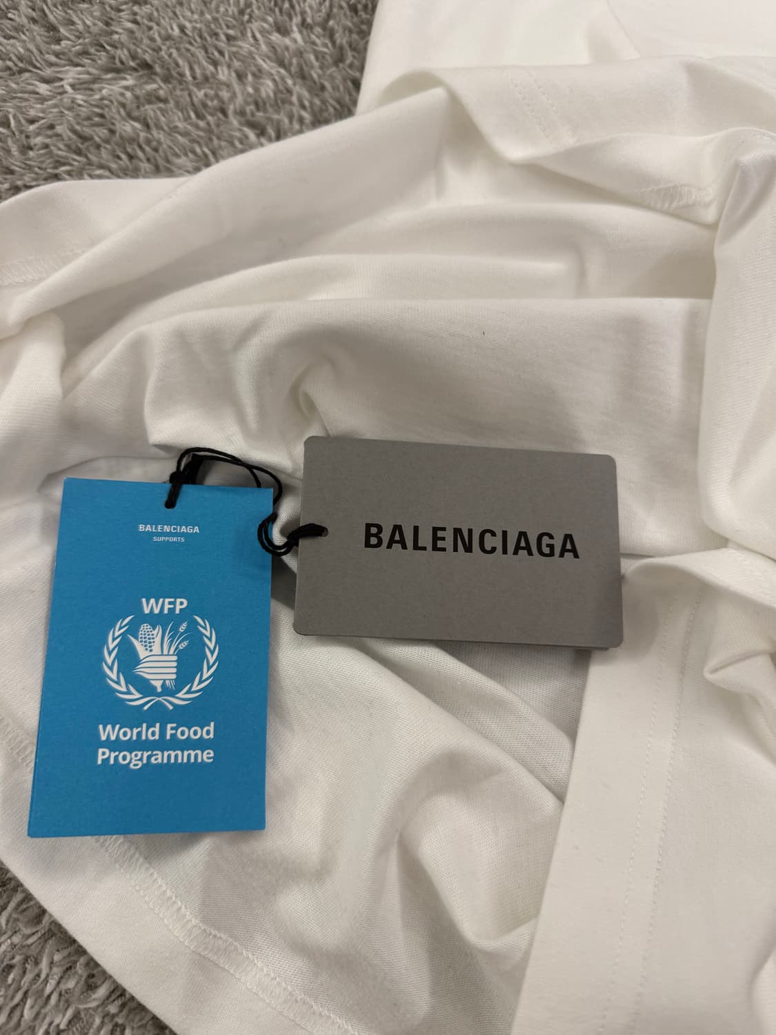 발렌시아가 반팔 상품이미지5