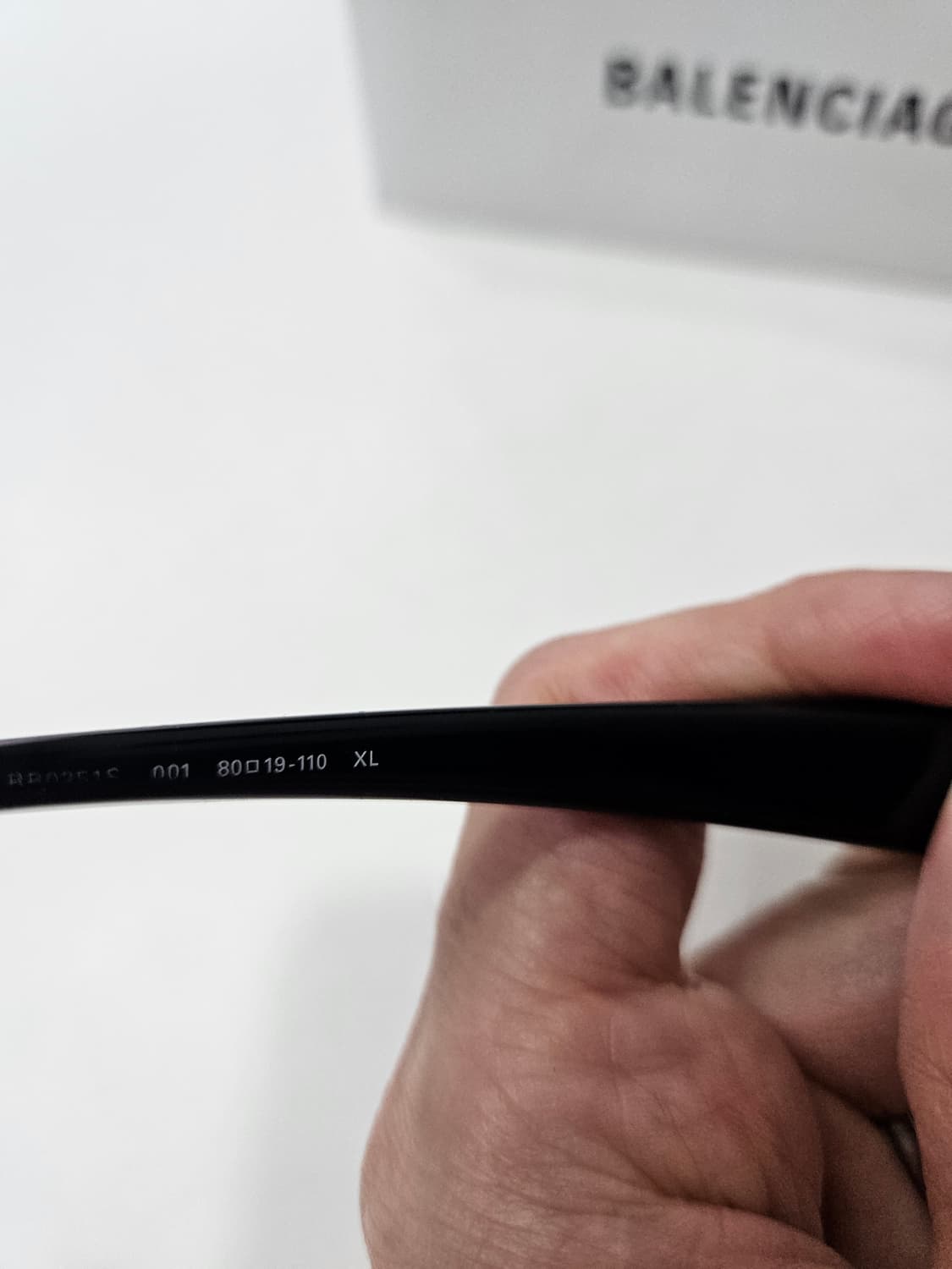 발렌시아가 스킨캣 선글라스 xl 상품이미지5