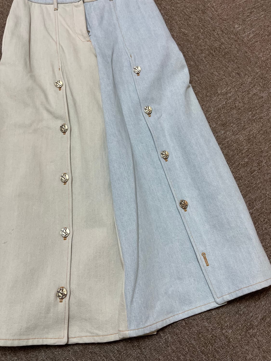 CHANEL 투톤 데님 크롭 와이드 레그 진 상품이미지5