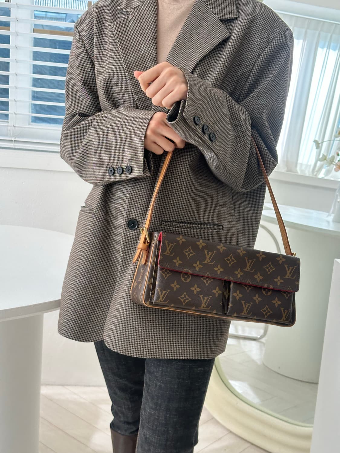 [A급 정품] 루이비통 비바시떼 MM 숄더백 상품이미지9