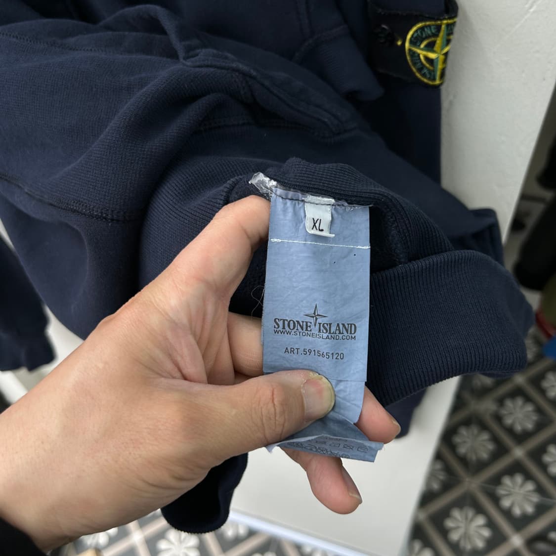 16582 - 스톤아일랜드 와펜 버튼 가디건 상품이미지4