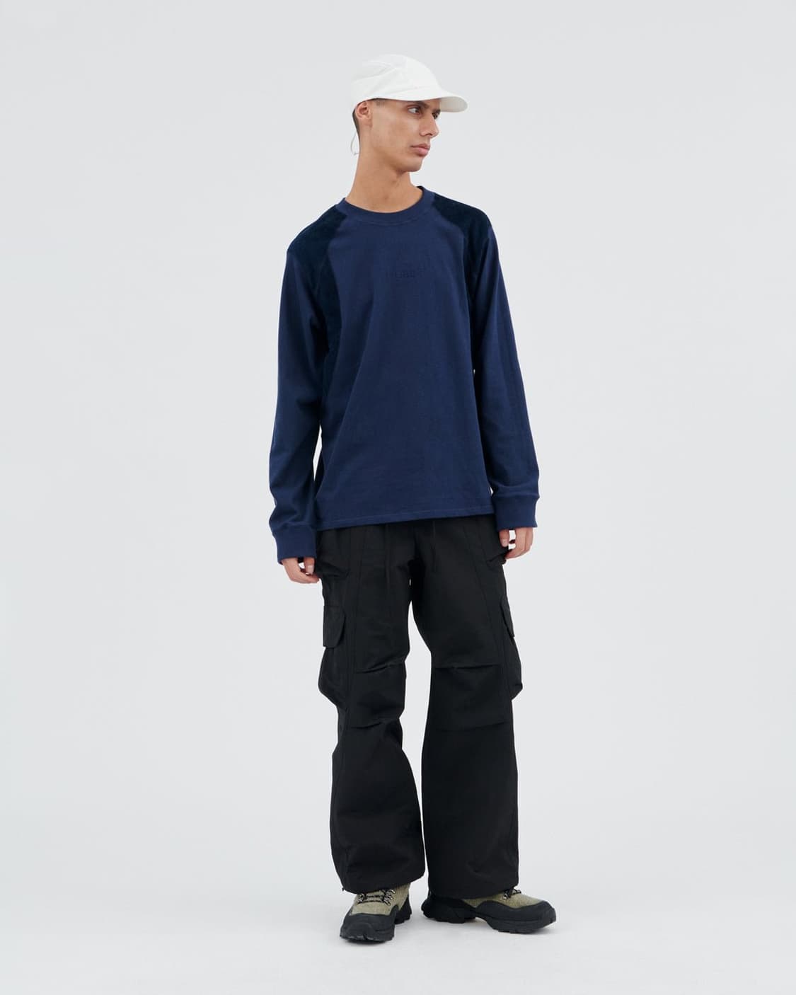 HGBB STUDIO NETTED LONG SLEEVE NAVY 상품이미지1