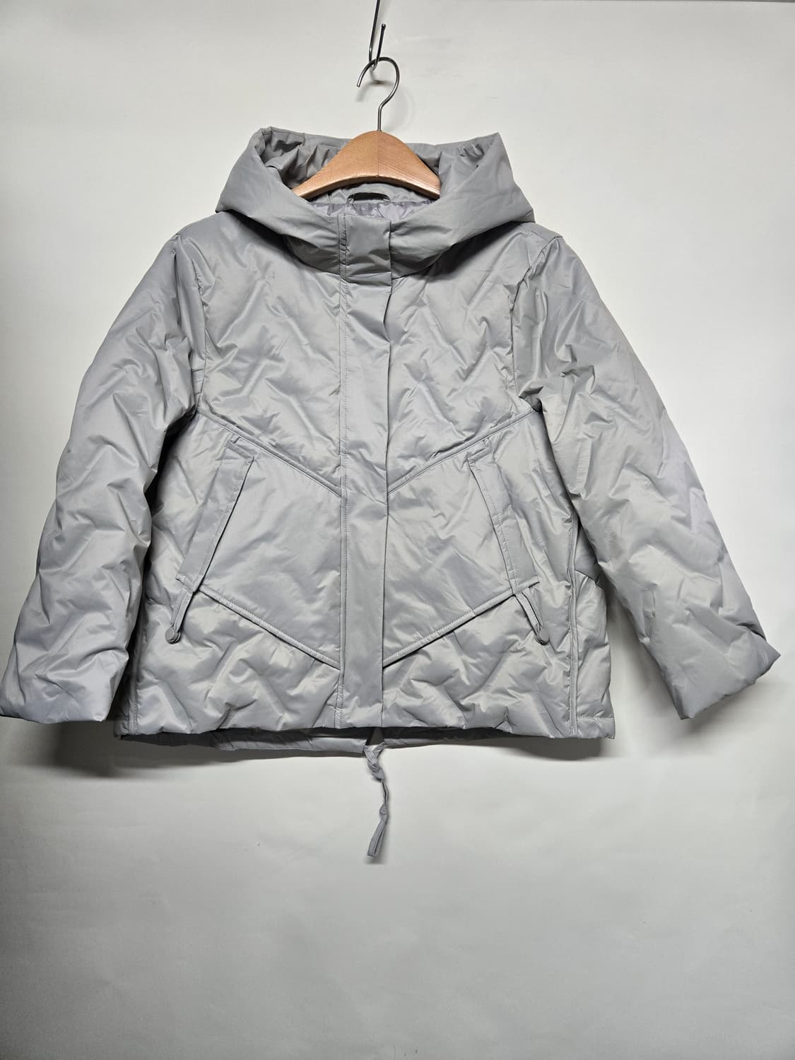 김창숙 브띠끄 여성 숏 덕다운 패딩 L사이즈 상품이미지1