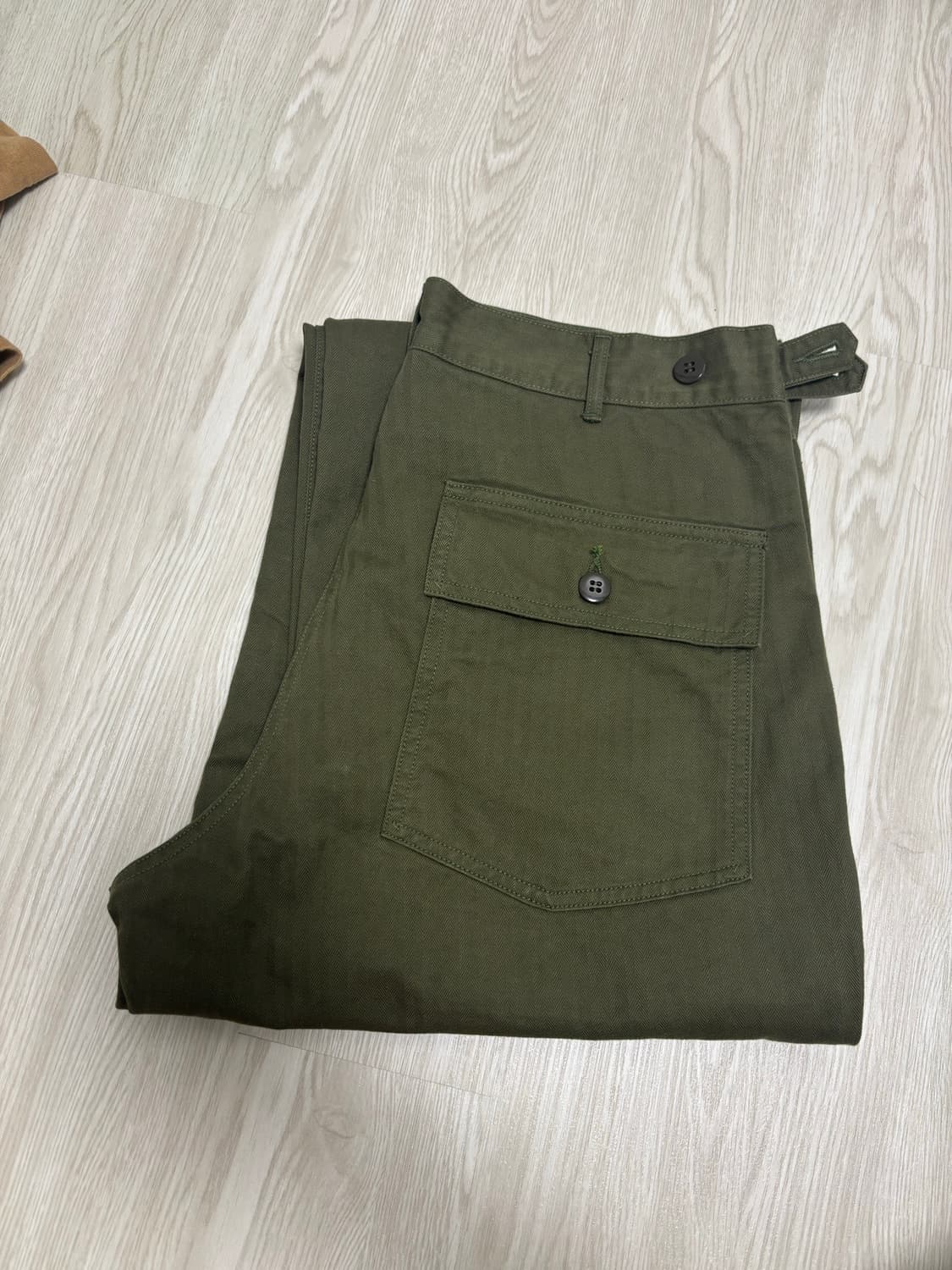 콜림보 헤링본 퍼티그 팬츠 상품이미지1