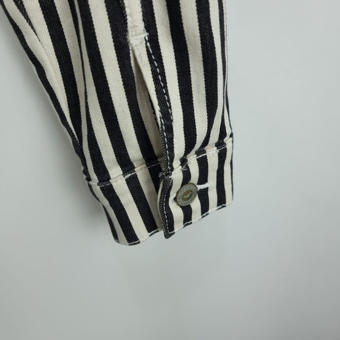 [홀리스터] 스트라이프 코튼 크롭 트러커 자켓 M18858 상품이미지6