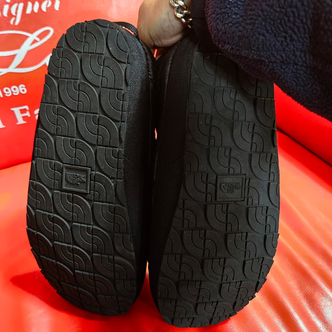 노스페이스 패딩 눕시 뮬 슬립온 스니커즈 44size(280-85) 상품이미지8