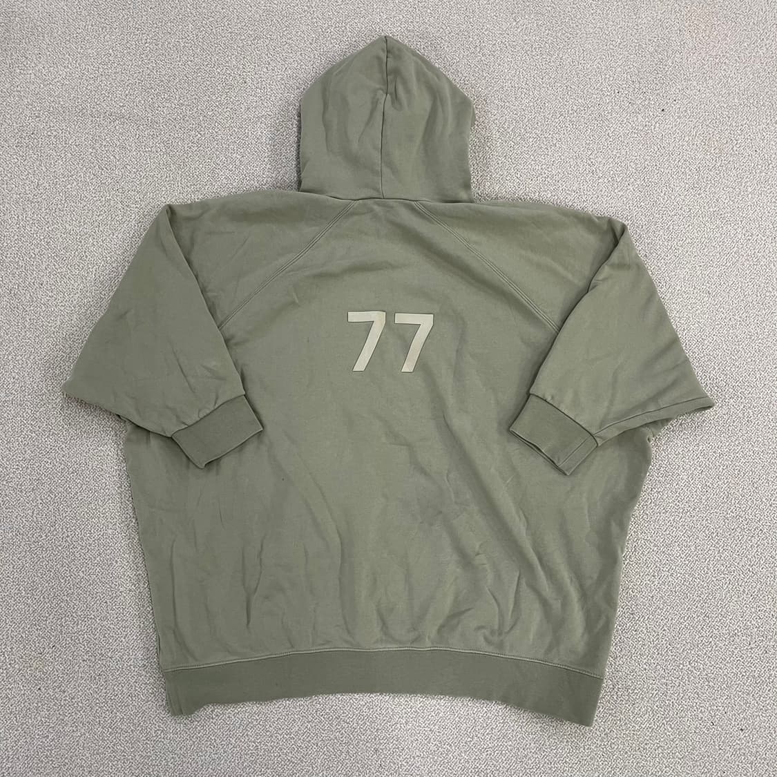 XL 에센셜 피어오브갓 후드티 0126M 상품이미지4