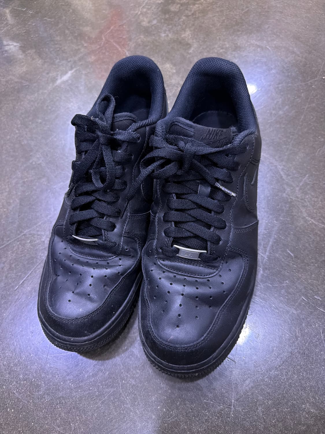 나이키 에어포스 1 07 트리플블랙 로우 280 상품이미지2