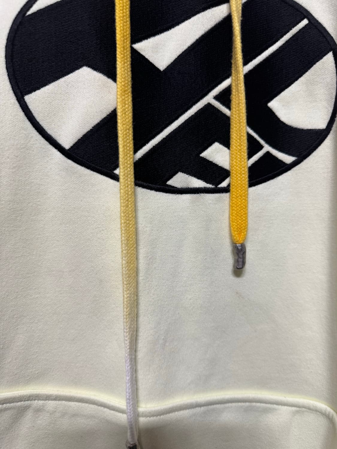 A2 아더에러 디스토트 로고 후드티 상품이미지6