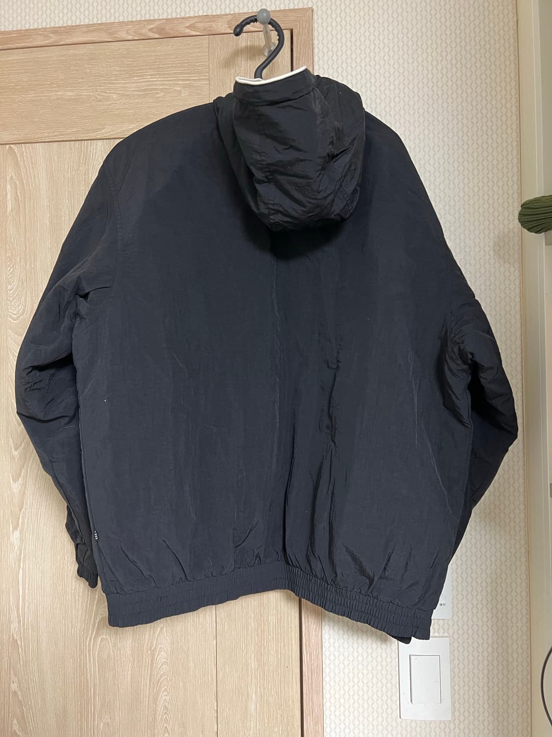 90s 아디다스 올드스쿨 블랙 누빔 점퍼 자켓 상품이미지2