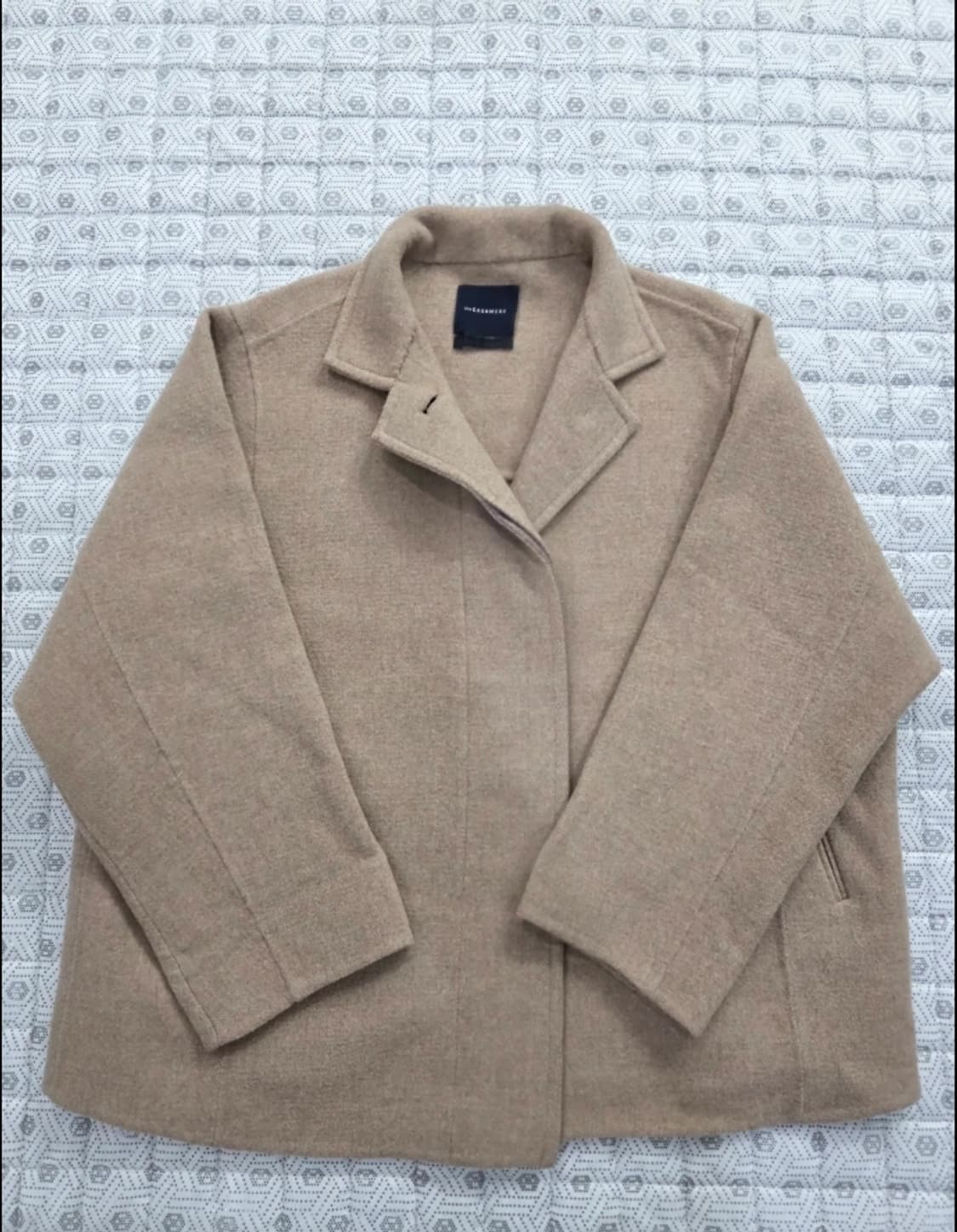 더캐시미어 The CASHMERE 핸드메이드 케이프 코트 ~free 상품이미지4