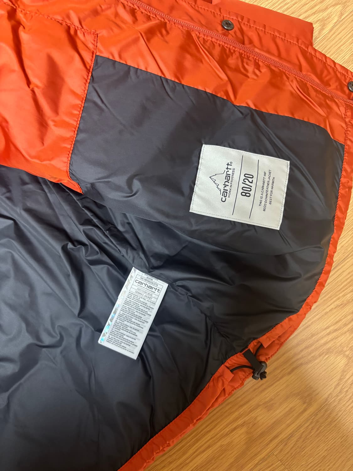 칼하트 WIP 패딩 자켓  새상품 상품이미지7