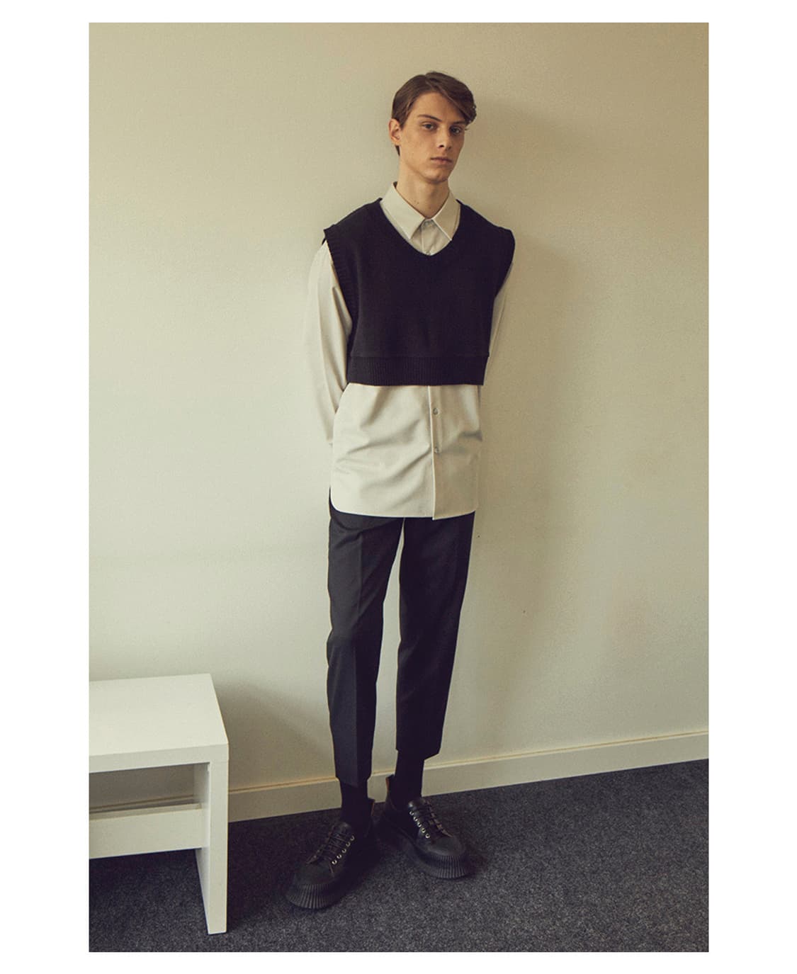 택포/S급) 쿠어 울 블렌드 크롭 슬랙스 팬츠 블랙 상품이미지1