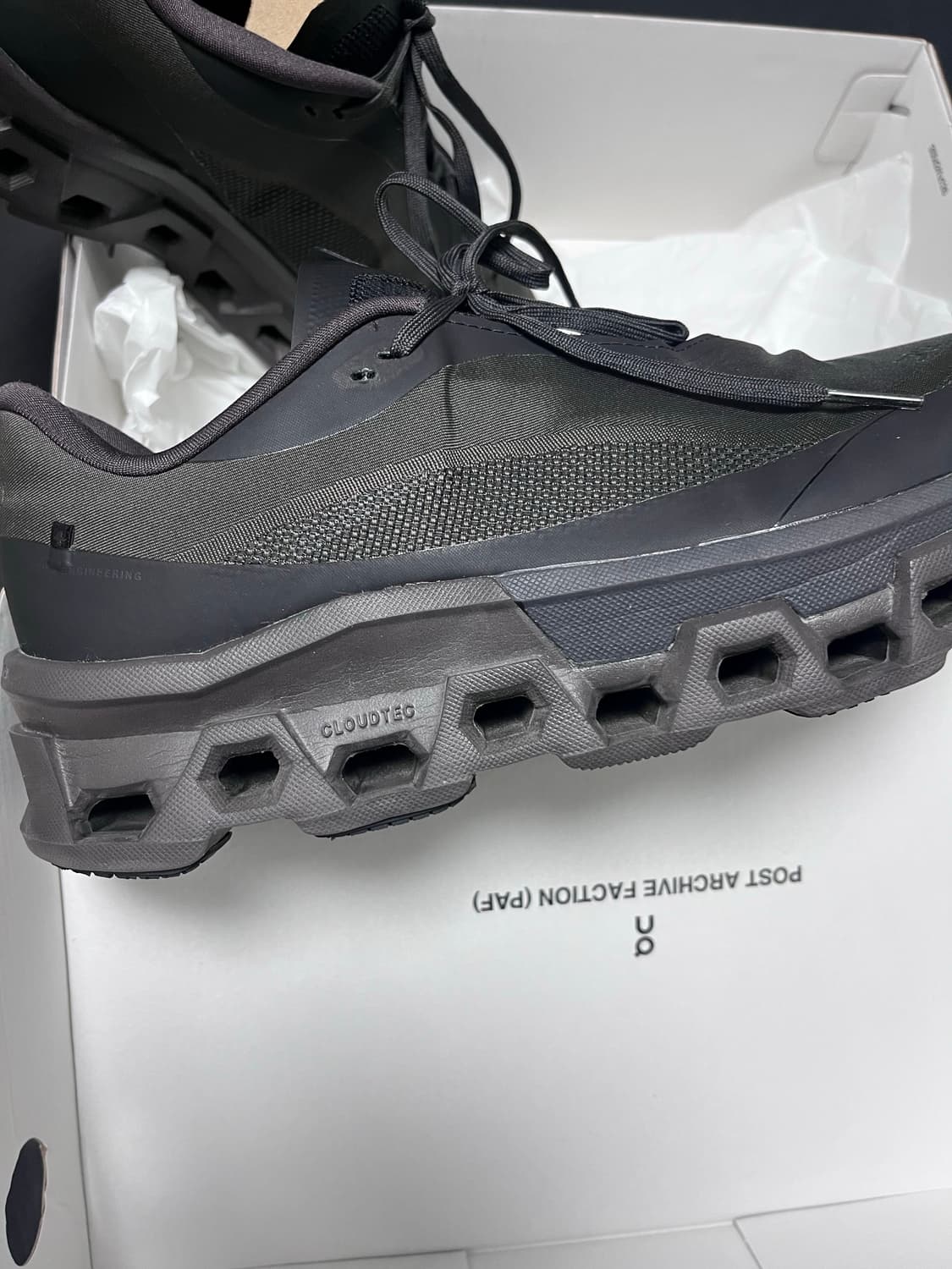 온 러닝 x 파프 클라우드 몬스터2 쏜브라운 280 상품이미지5