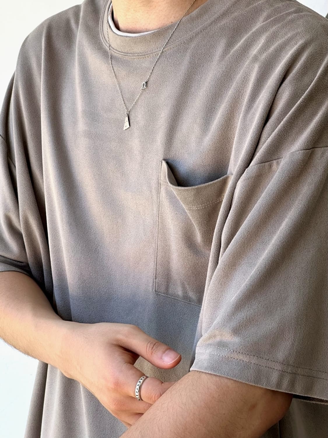 Suede touch design pocket P/O 상품이미지1