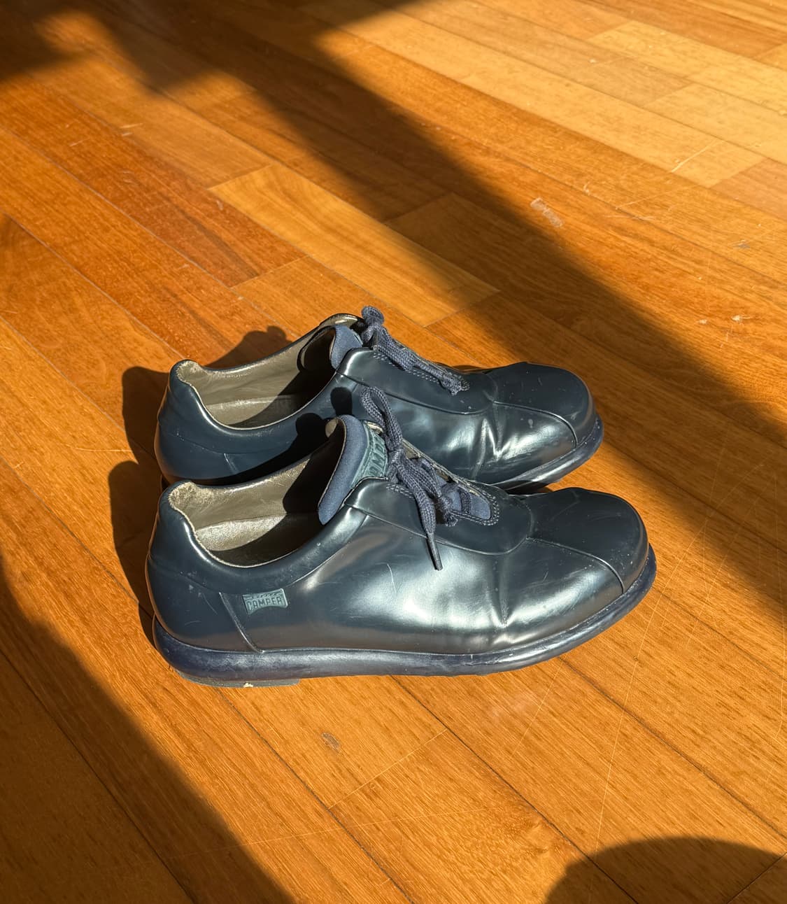 캠퍼 스니커즈 상품이미지3