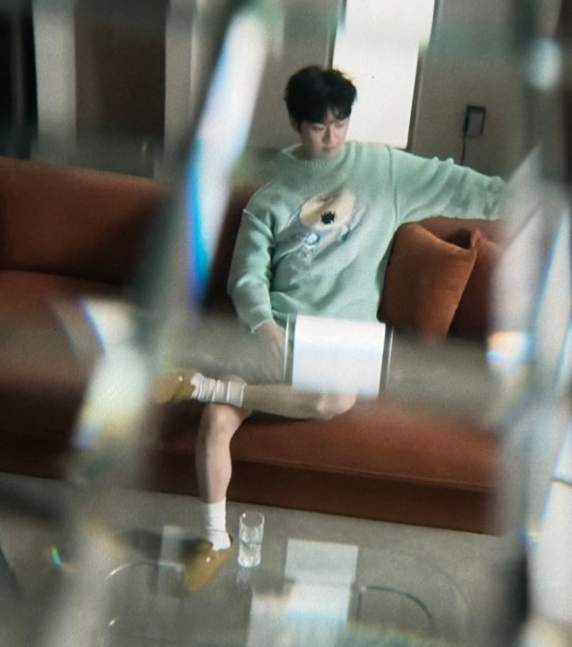 더블렛 23AW 오버핏 민트컬러 베어마스크 니트 상품이미지2