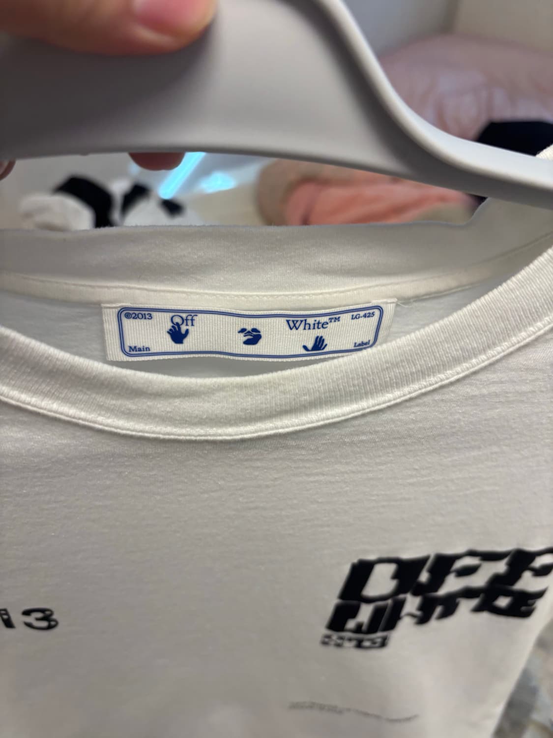 오프화이트 반팔  상품이미지3