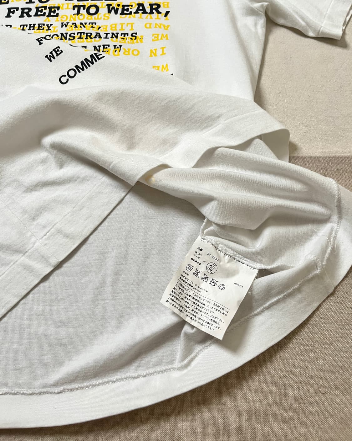 꼼데가르송 자유의 시 리버스프린팅 티셔츠 comme des garcons 상품이미지7