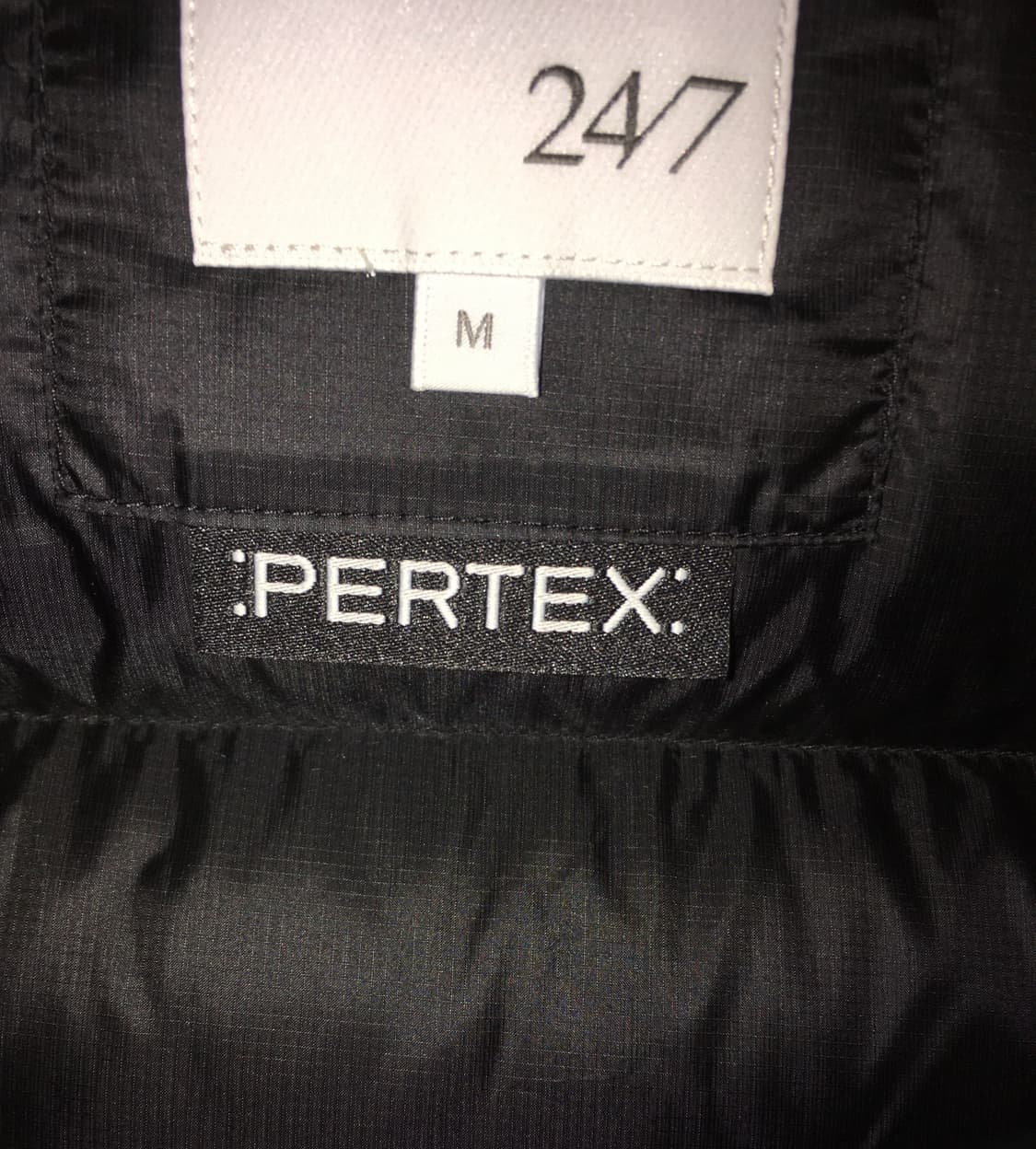 247시리즈 퍼텍스 퀀텀 구스 패딩 판매합니다 상품이미지7