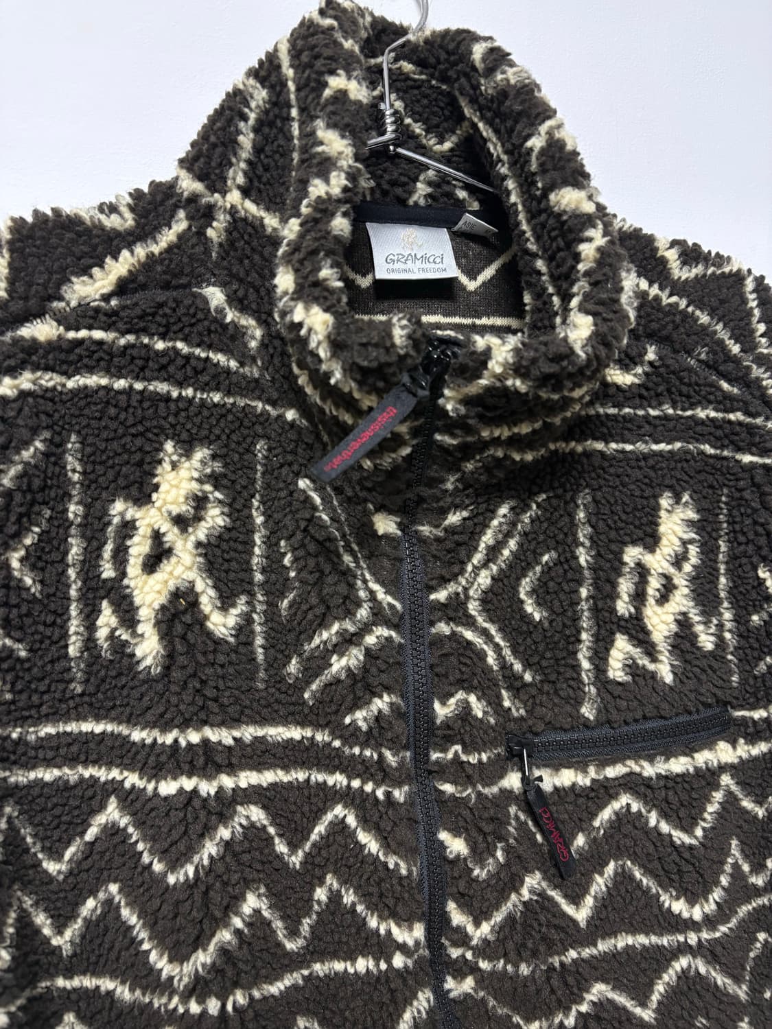 디스이즈네버댓 X 그라미치 콜라보 조끼 M 상품이미지4