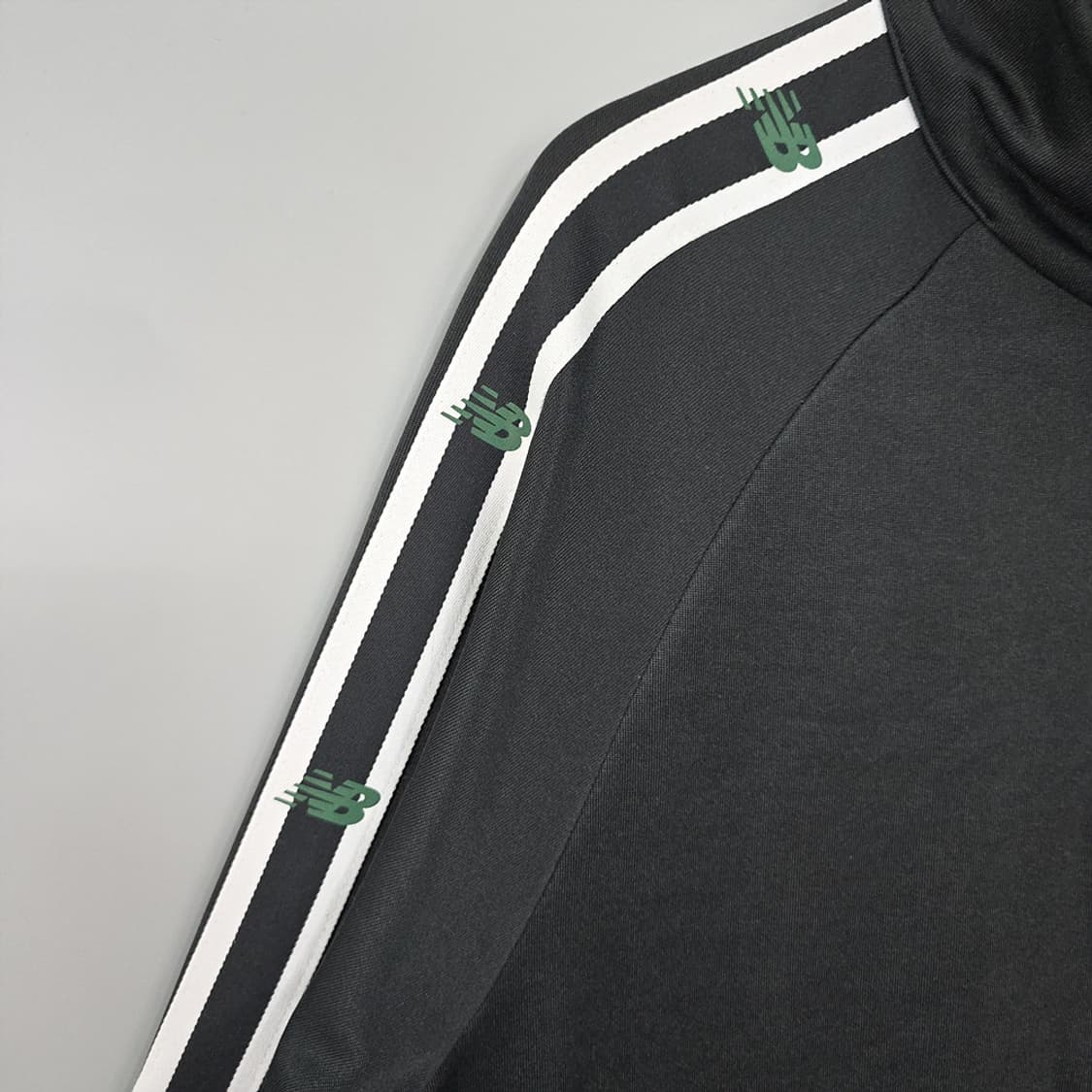 남성 뉴발란스 NEW BALANCE 트랙탑 져지 100(L) 상품이미지3
