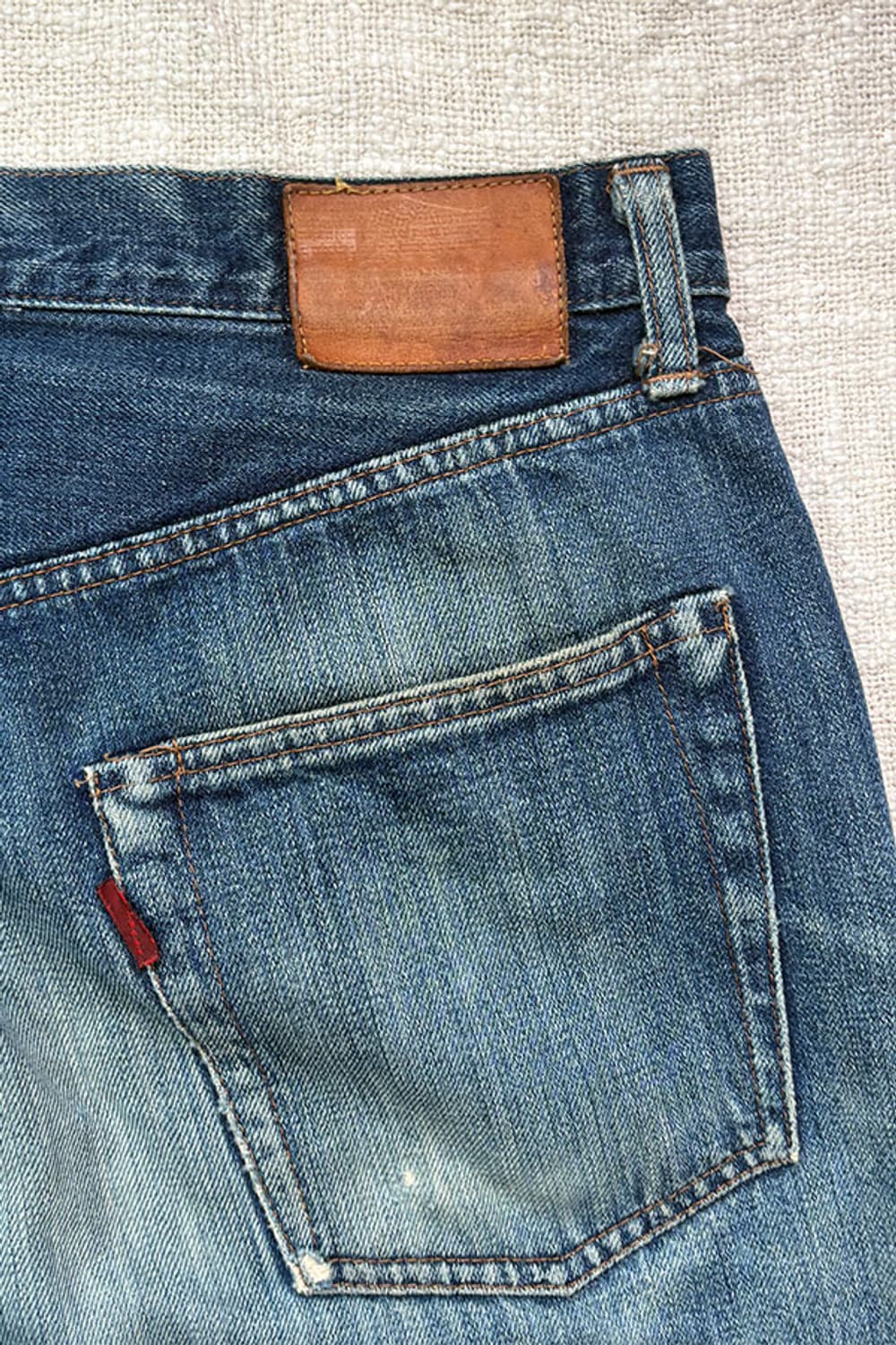 Distressed Straight Leg Selvedge Jeans 상품이미지6
