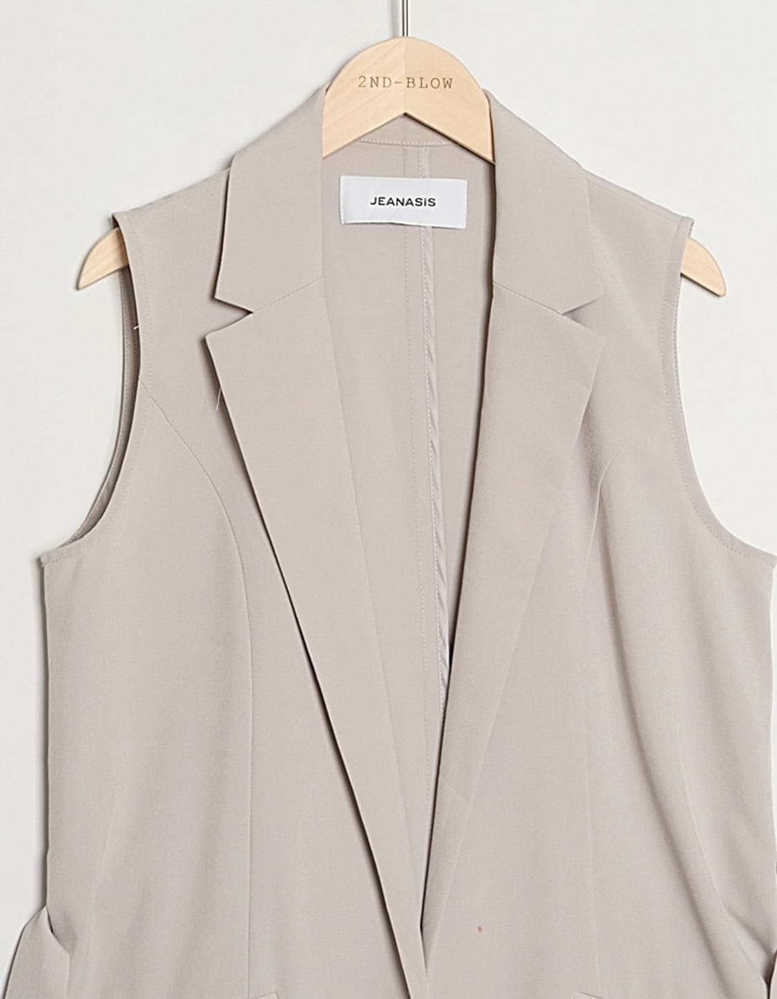 JEANASiS Sleeveless Belted Coat   상품이미지2