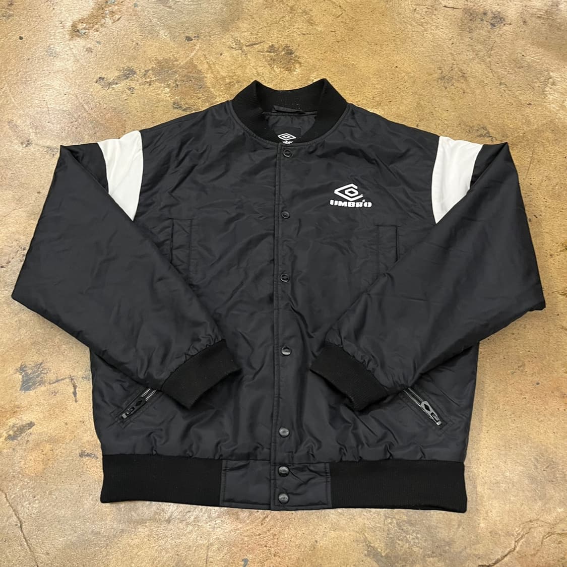 [정품/L] 엄브로 블랙 화이트 봄버 자켓 b16 상품이미지2