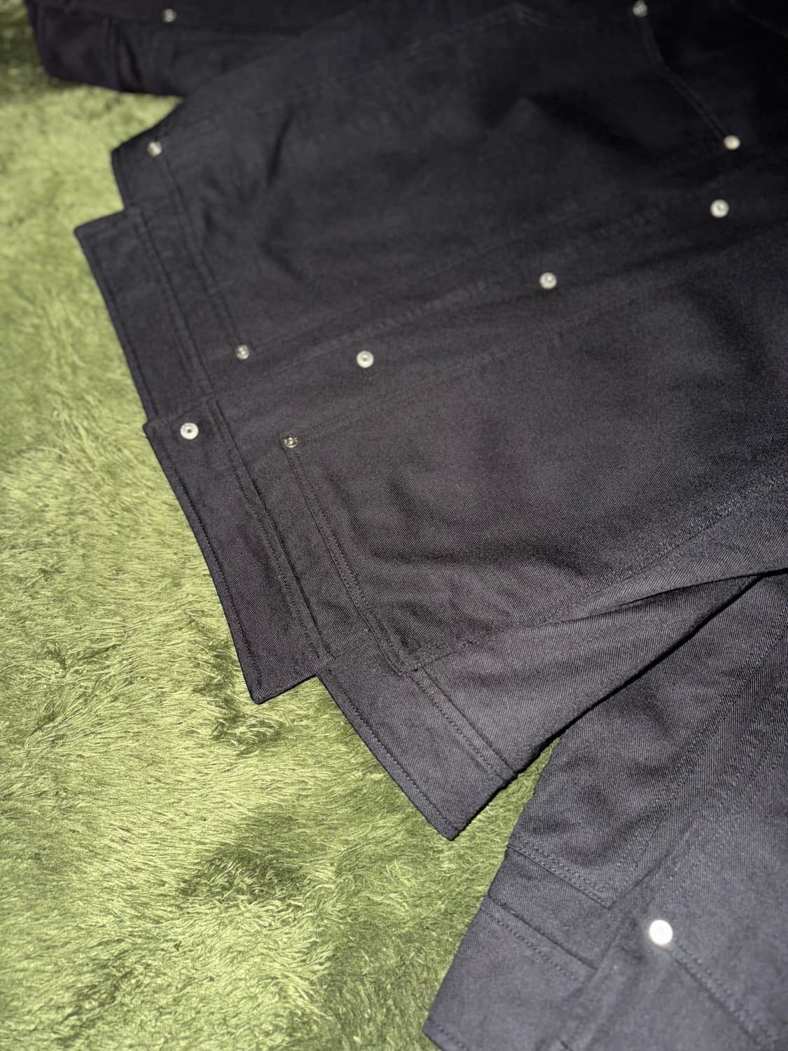 [XL] IISE 이세 21FW 퀼티드 리벳 자켓 블랙 (뱃지 동봉) 상품이미지4