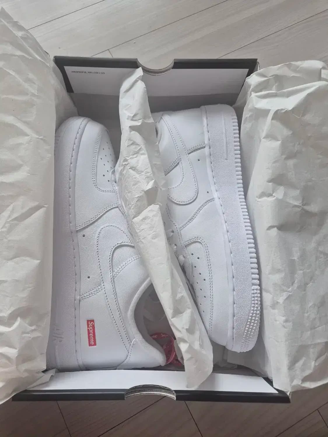 슈프림 포스 화이트 새상품 (270mm) 상품이미지1