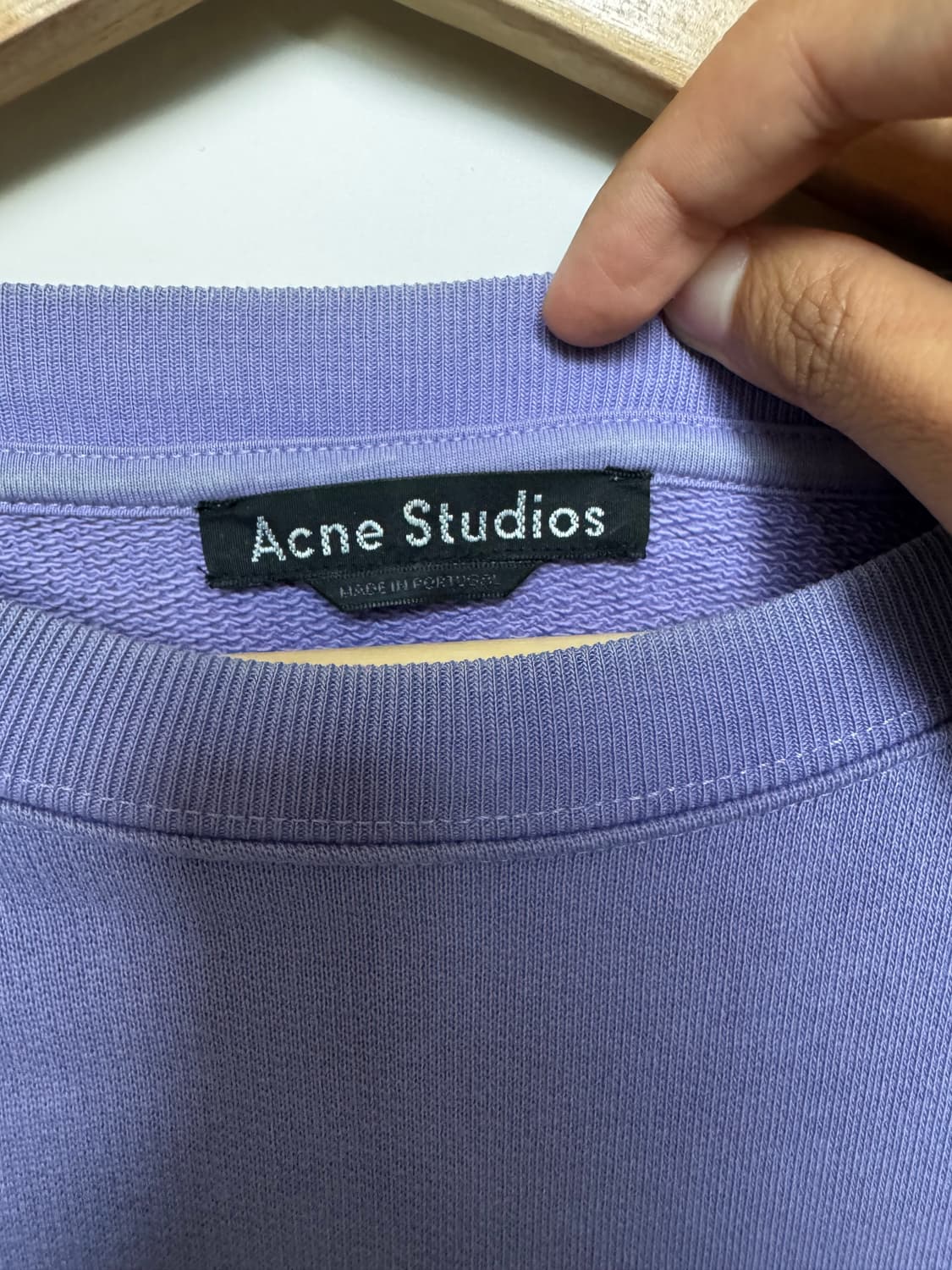 아크네 스튜디오 맨투맨 상품이미지2