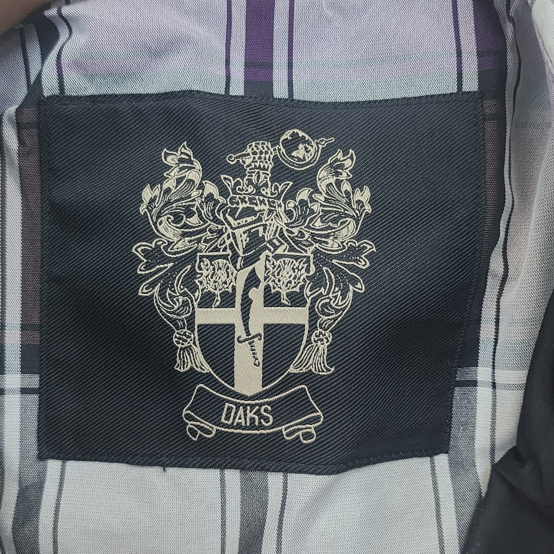 닥스 체크 트렌치 코트 상품이미지4