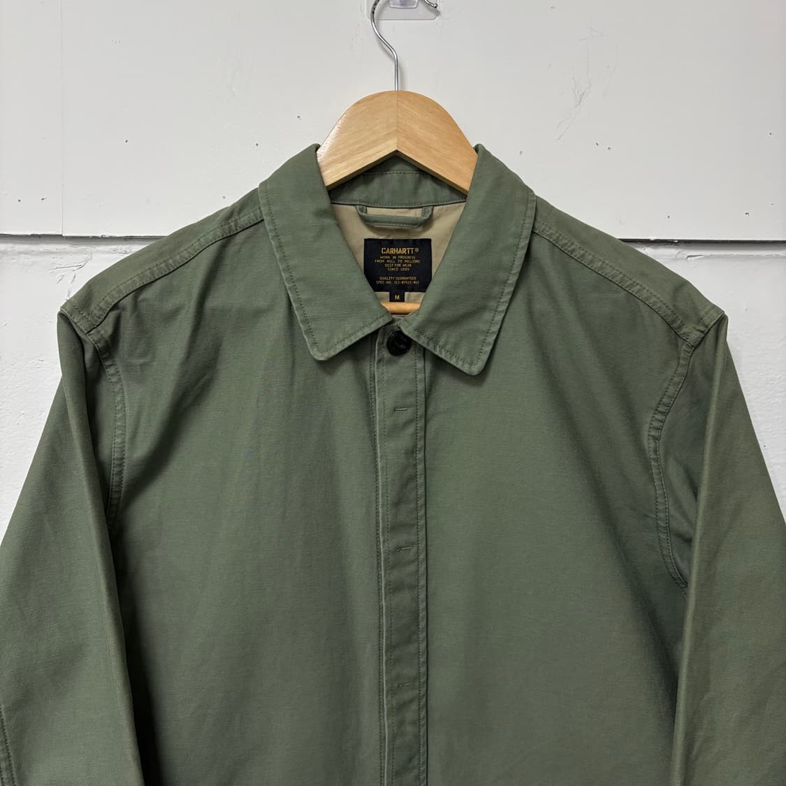 칼하트 카키 워크셔츠 자켓 상품이미지2