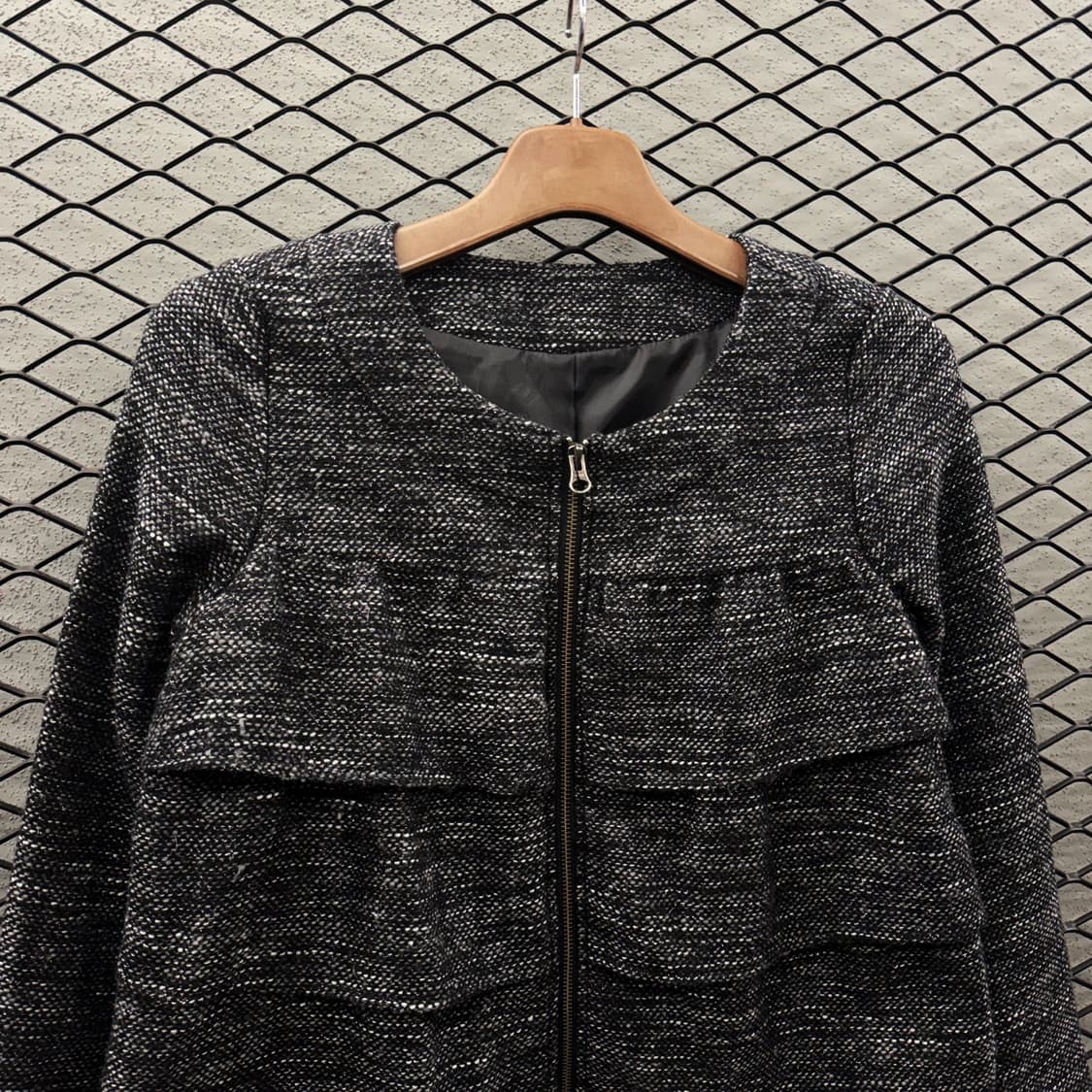 JPN VINTAGE 숏 트위드 집업자켓 이중 플랩 골드톤지퍼 디테일 상품이미지4