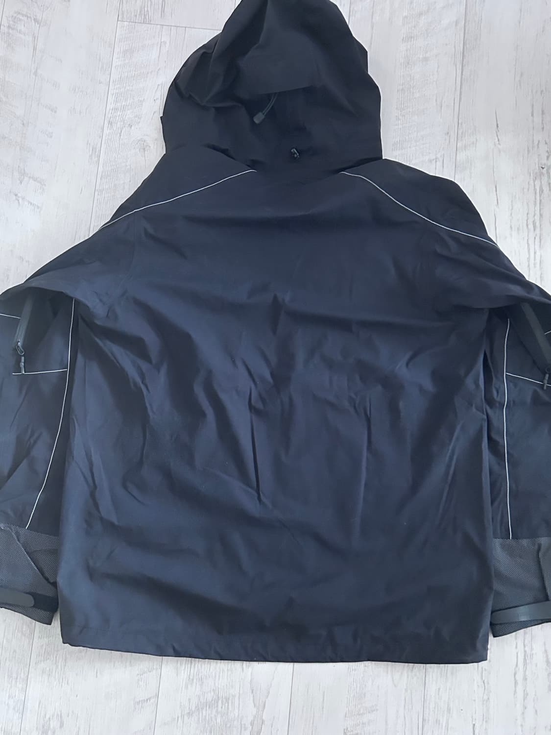 And wander 앤드원더 쉴드 퍼텍스 자켓 블랙 XL 상품이미지2