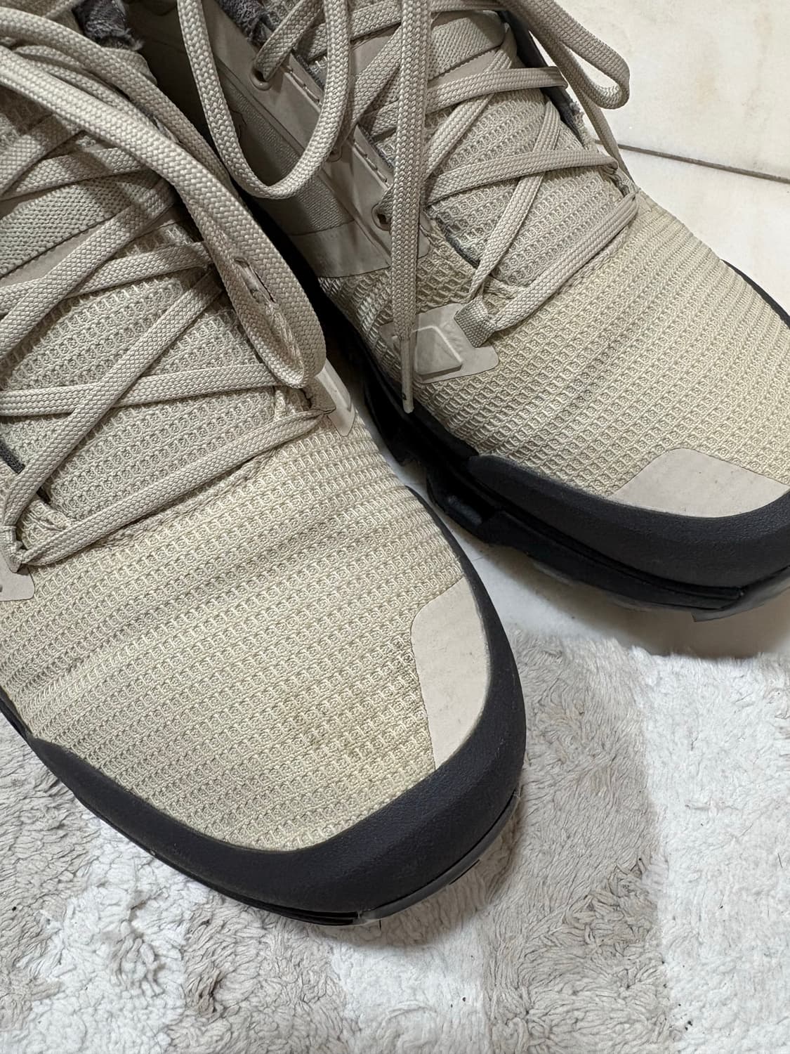 온러닝 클라우드원더 워터프루프 샌드 블랙 290 상품이미지3