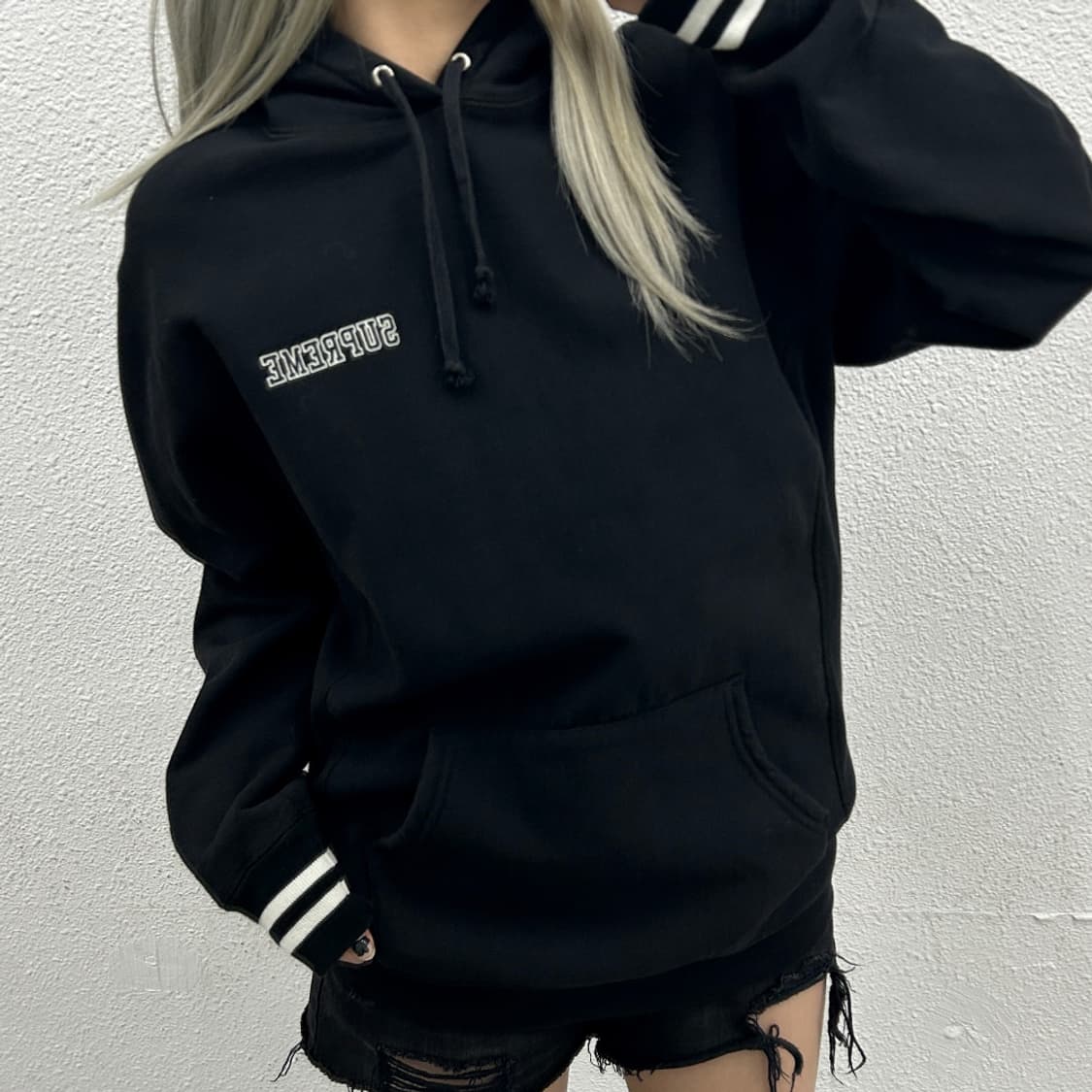 슈프림 2016 FW 로고 블랙 심플 후드 M 상품이미지1