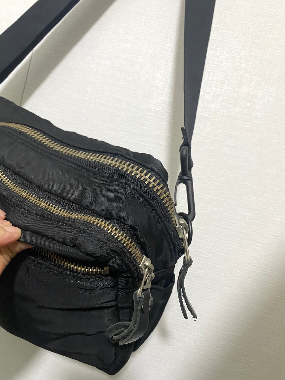 포터 블랙 크로스백 상품이미지6