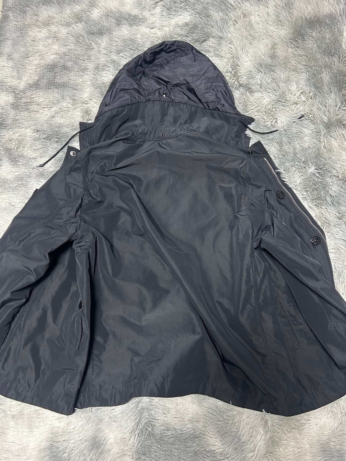 스톤 아일랜드 마이크로랩스 나일론 바람막이 M 블랙 상품이미지2