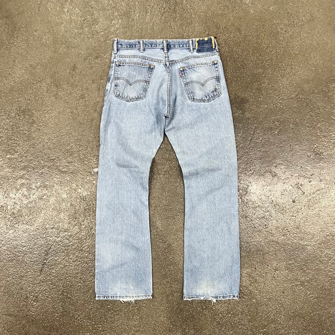 리바이스517 데미지 부츠컷 (34“) 상품이미지3