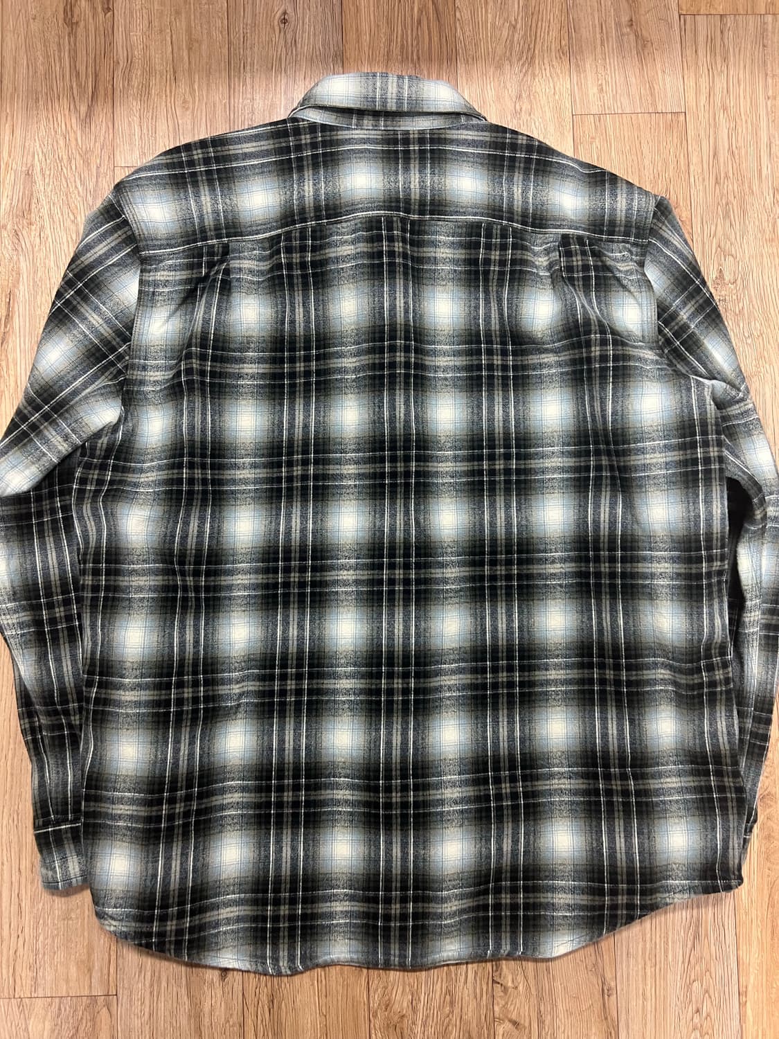 칼하트 체크 셔츠 상품이미지4