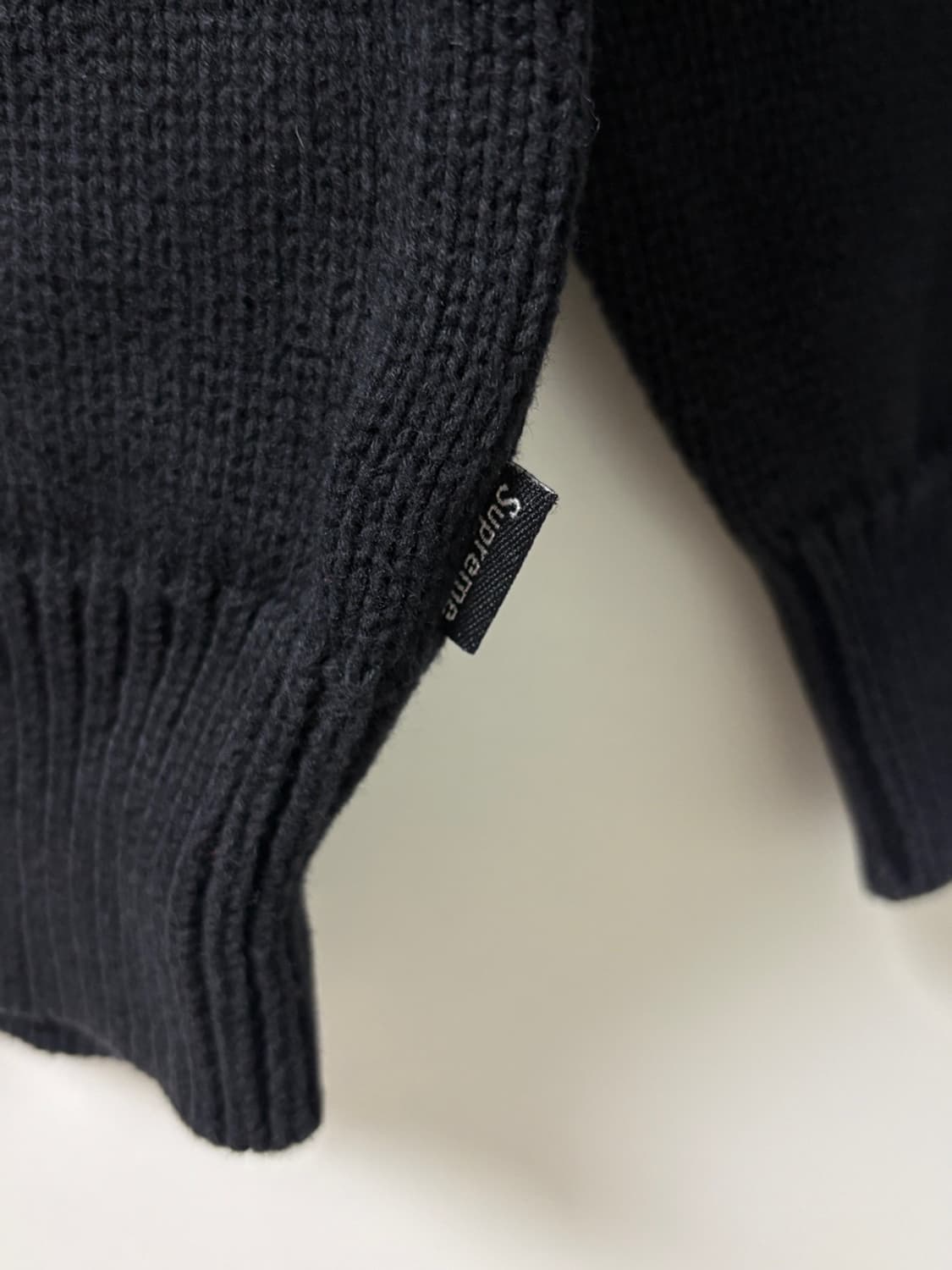 슈프림 하프 집업 니트 블랙 상품이미지2