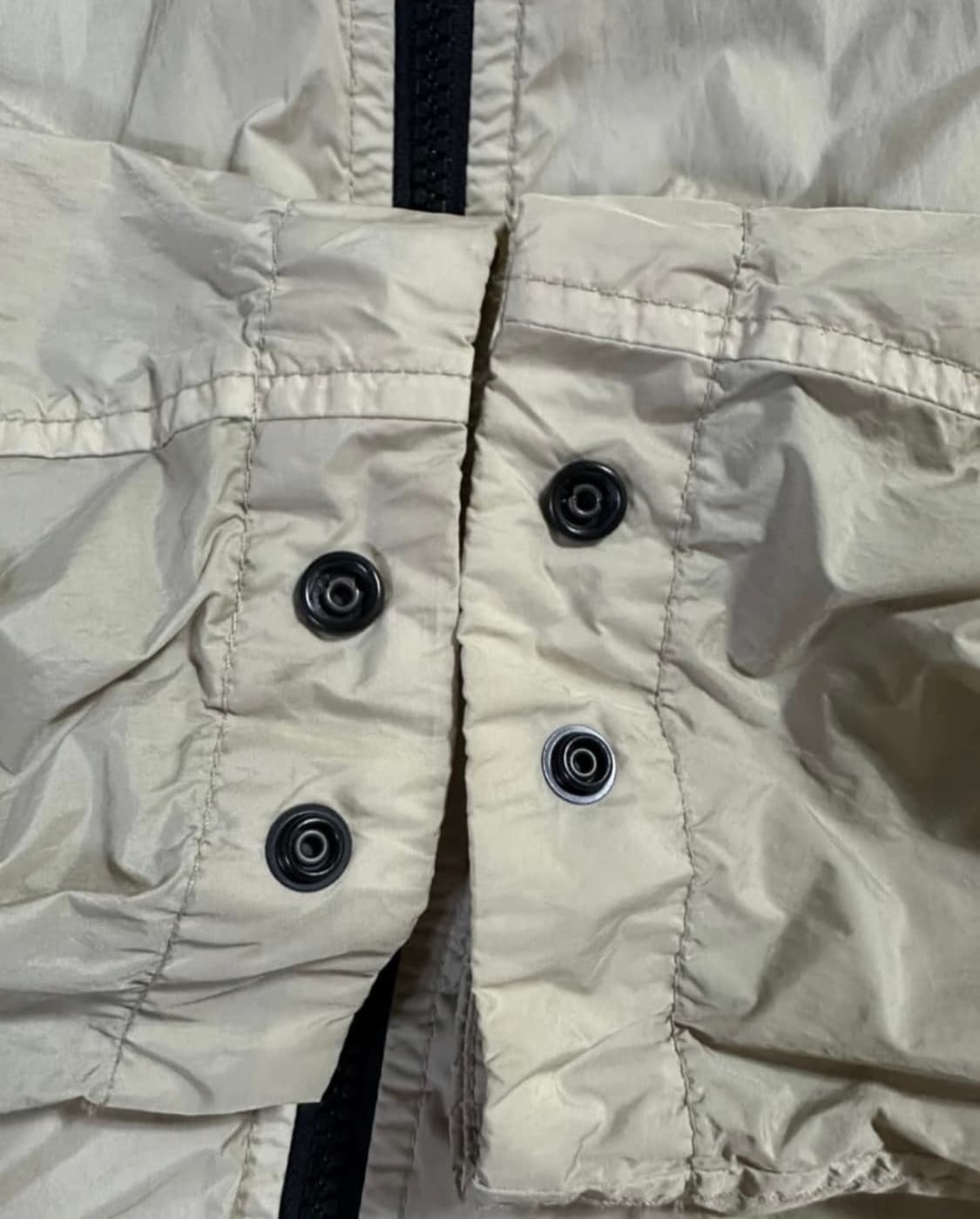 스톤아일랜드 크링클랩스 나일론 가먼트 다이드 후드 자켓 바람막이 L 상품이미지5