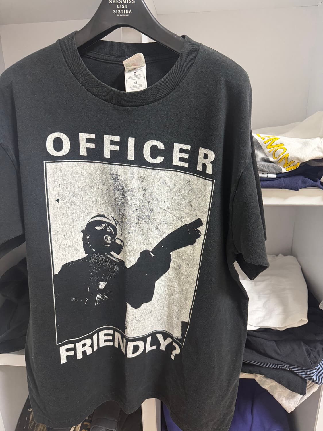 90s john yates officer friendly 티셔츠 L사이즈 상품이미지1
