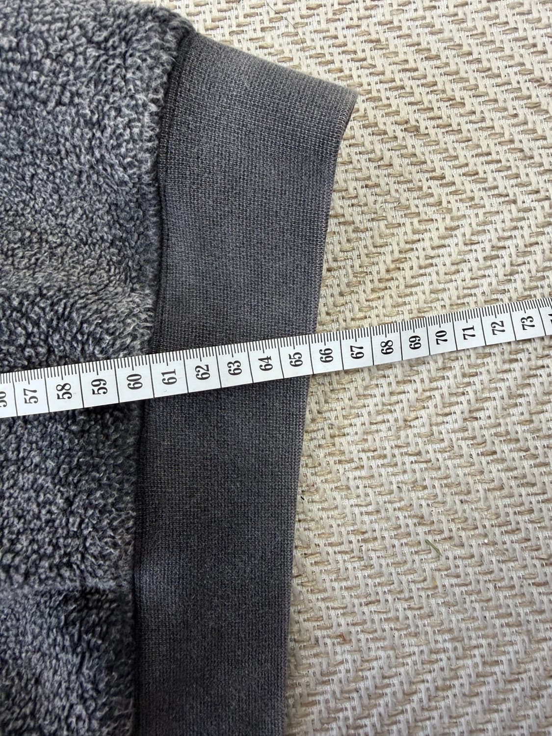 정품) 알렉산더왕 여성 오버사이즈 로고 플리스 맨투맨 XS 상품이미지9